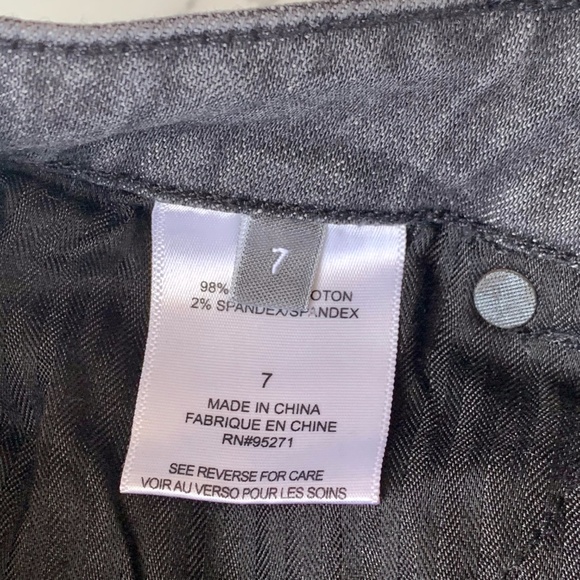 VINCE Girls Black Moto Style Distressed Ombré Denim Jeans SIZE 7 NWT - Picture 11 of 12